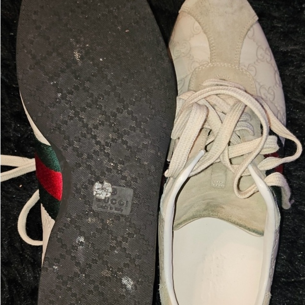 Almost like new men Gucci sneakers - Picture 2 of 3